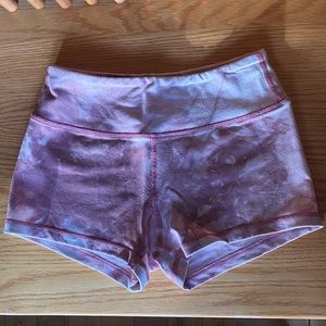 Savage barbell shorts